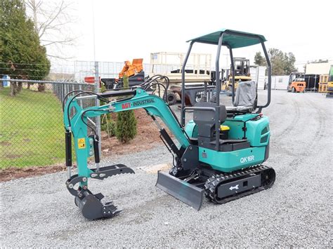 agt qk16r mini excavator specifications